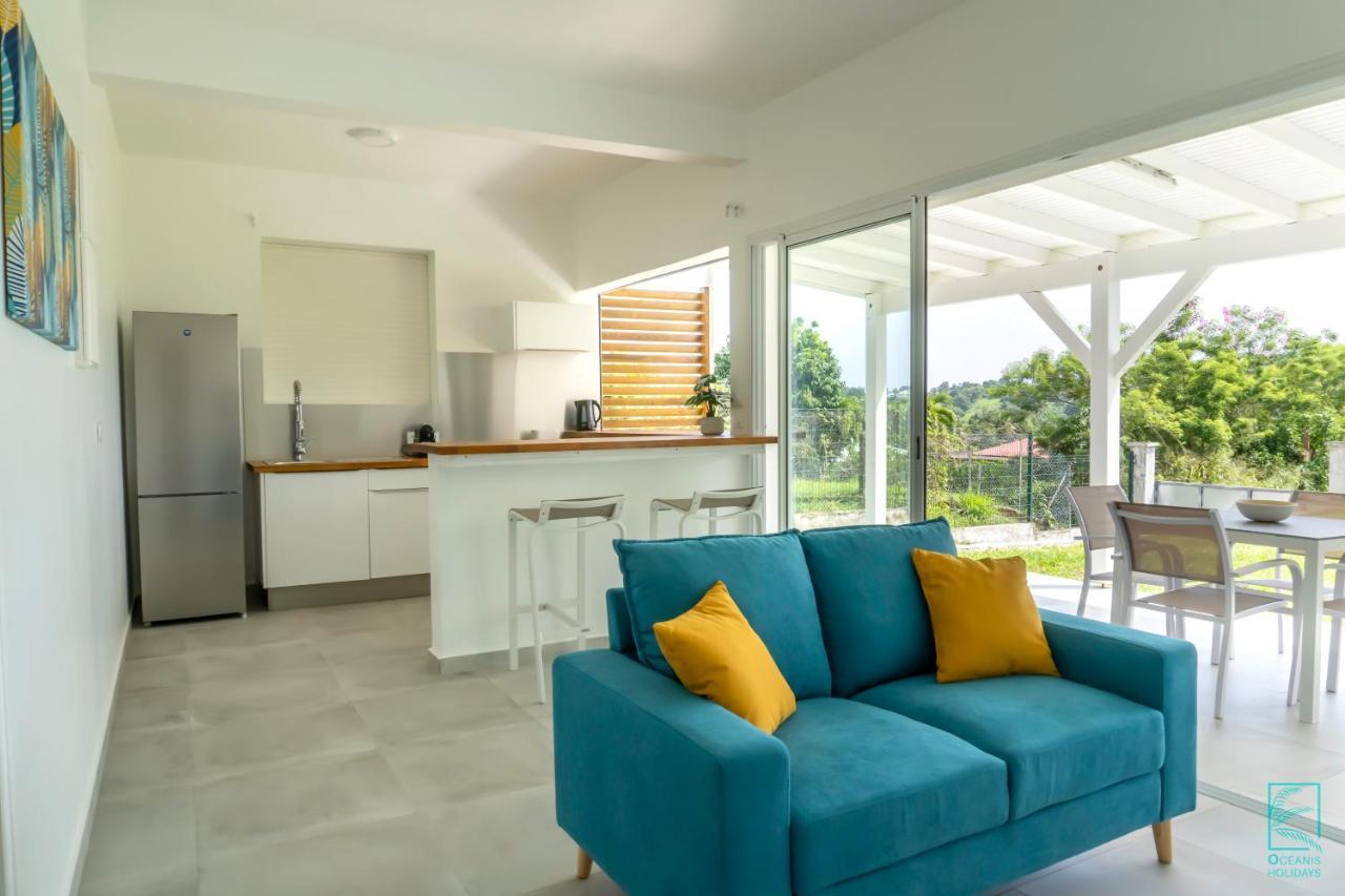 Superbe Appartement Avec Terrasse Vue Nature - Julyan House Petit-Bourg Exteriör bild