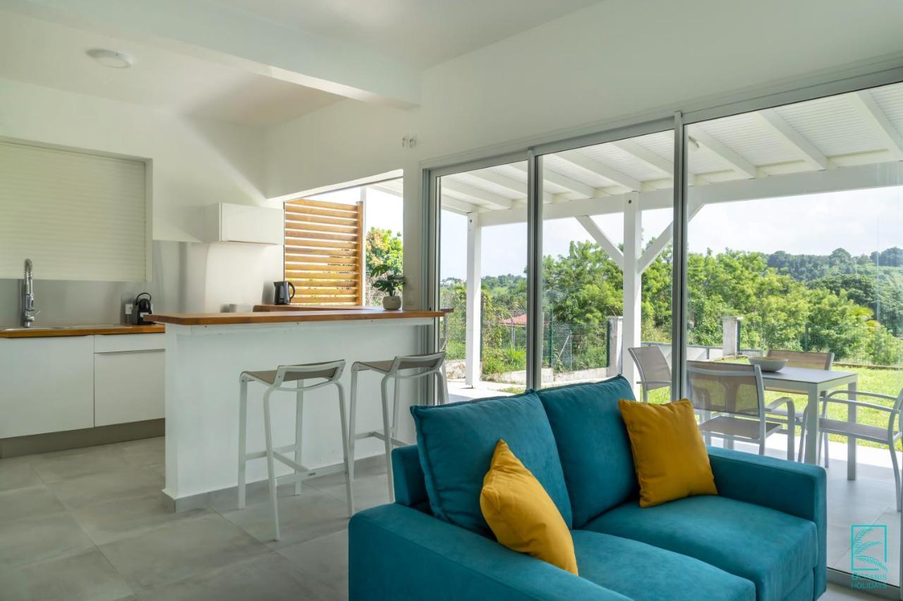 Superbe Appartement Avec Terrasse Vue Nature - Julyan House Petit-Bourg Exteriör bild