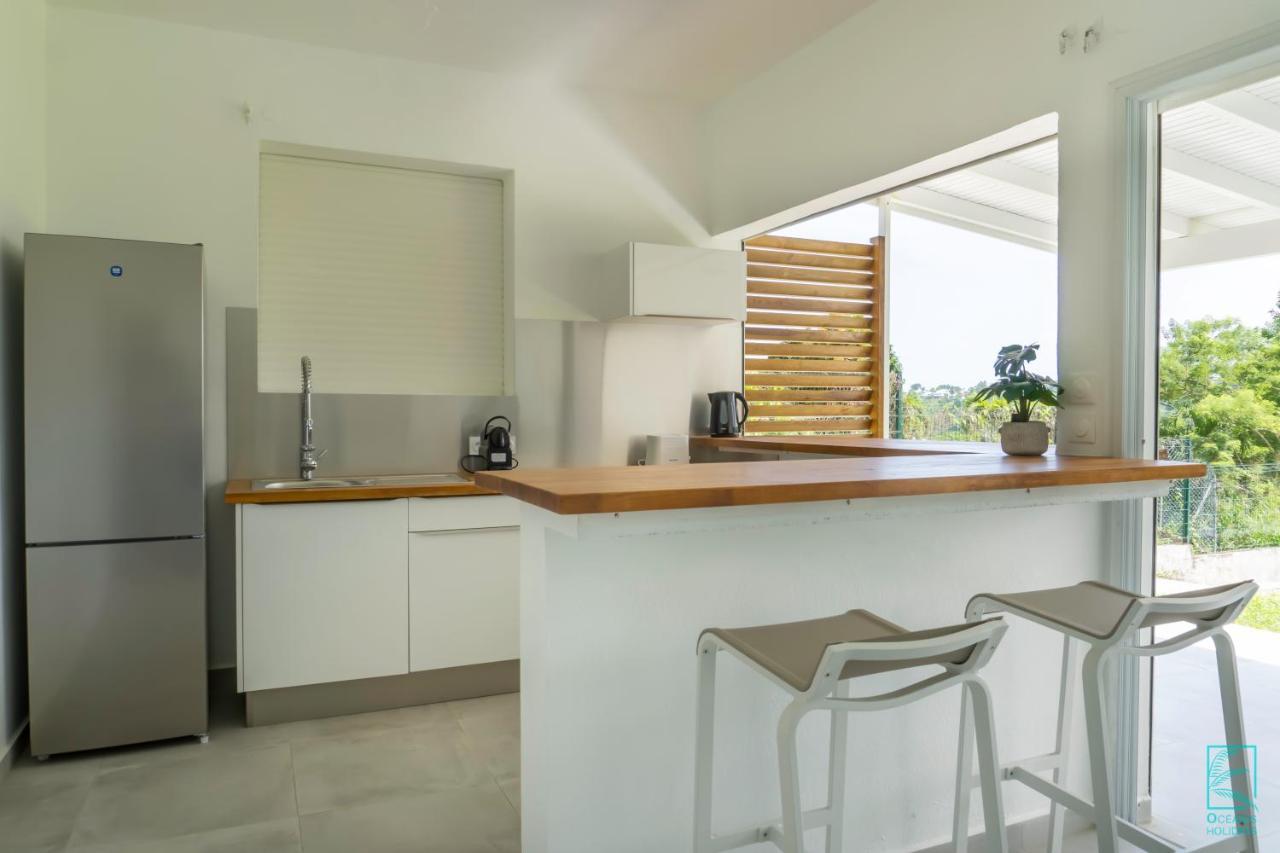 Superbe Appartement Avec Terrasse Vue Nature - Julyan House Petit-Bourg Exteriör bild